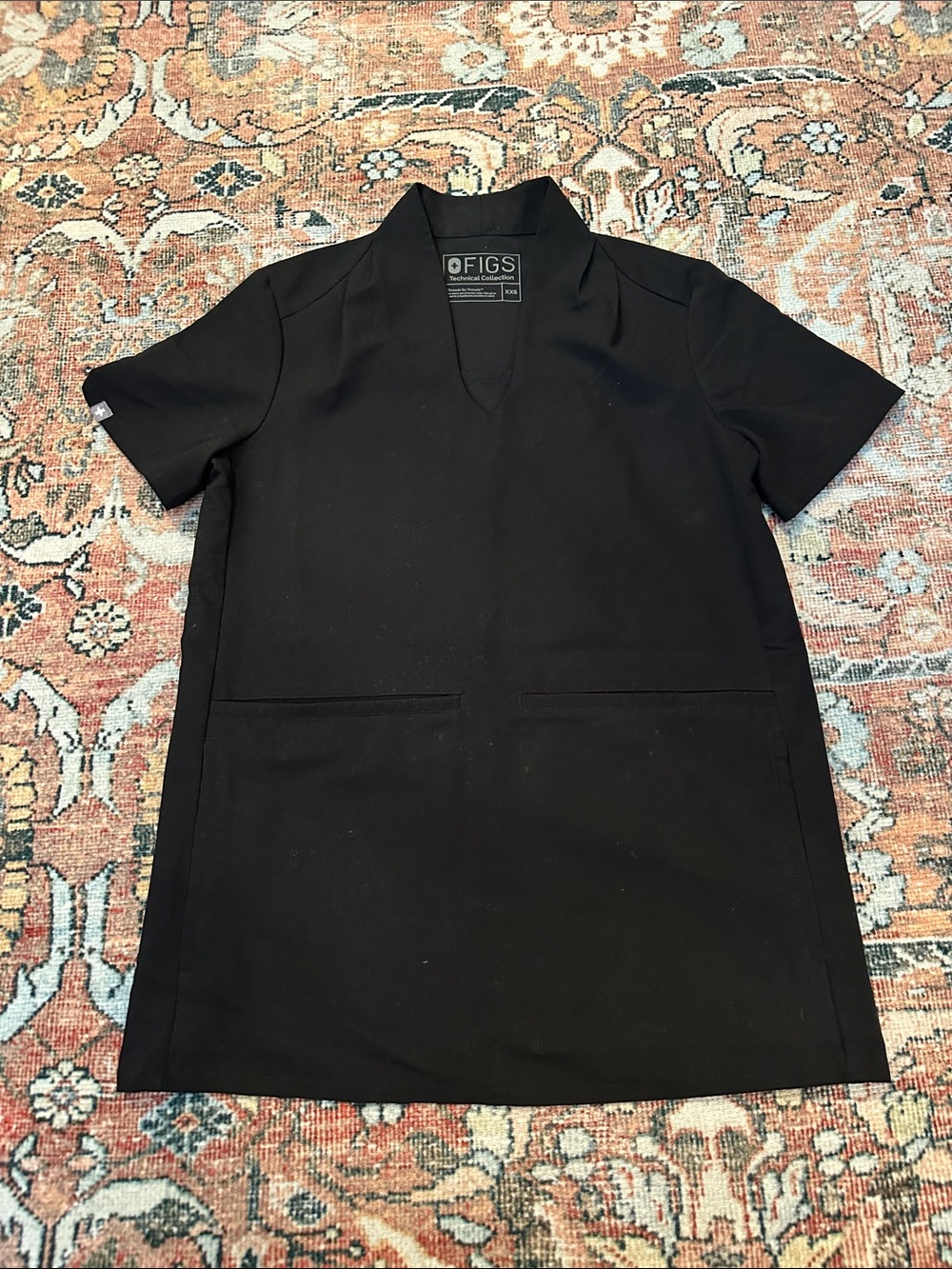 FIGS Women’s Black Medical Scrub Top Size XXS